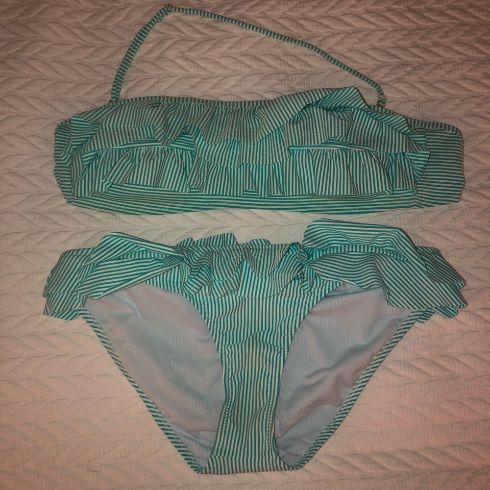 Seer Sucker Jessica Simpson swim suit